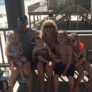 Meet your Posher, Debbie